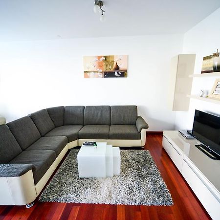 Apartment Mahagony Deluxe Zadar Buitenkant foto