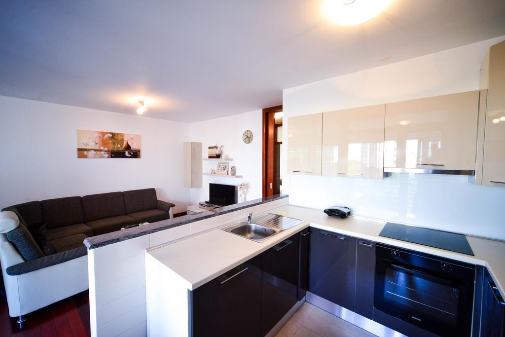 Apartment Mahagony Deluxe Zadar Kamer foto